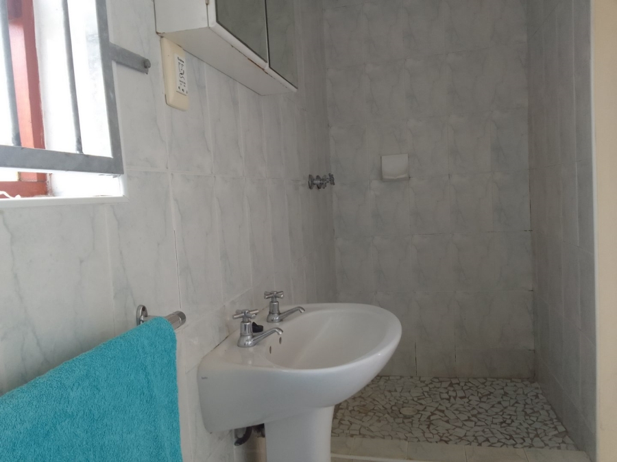 4 Bedroom Property for Sale in Summerstrand Eastern Cape